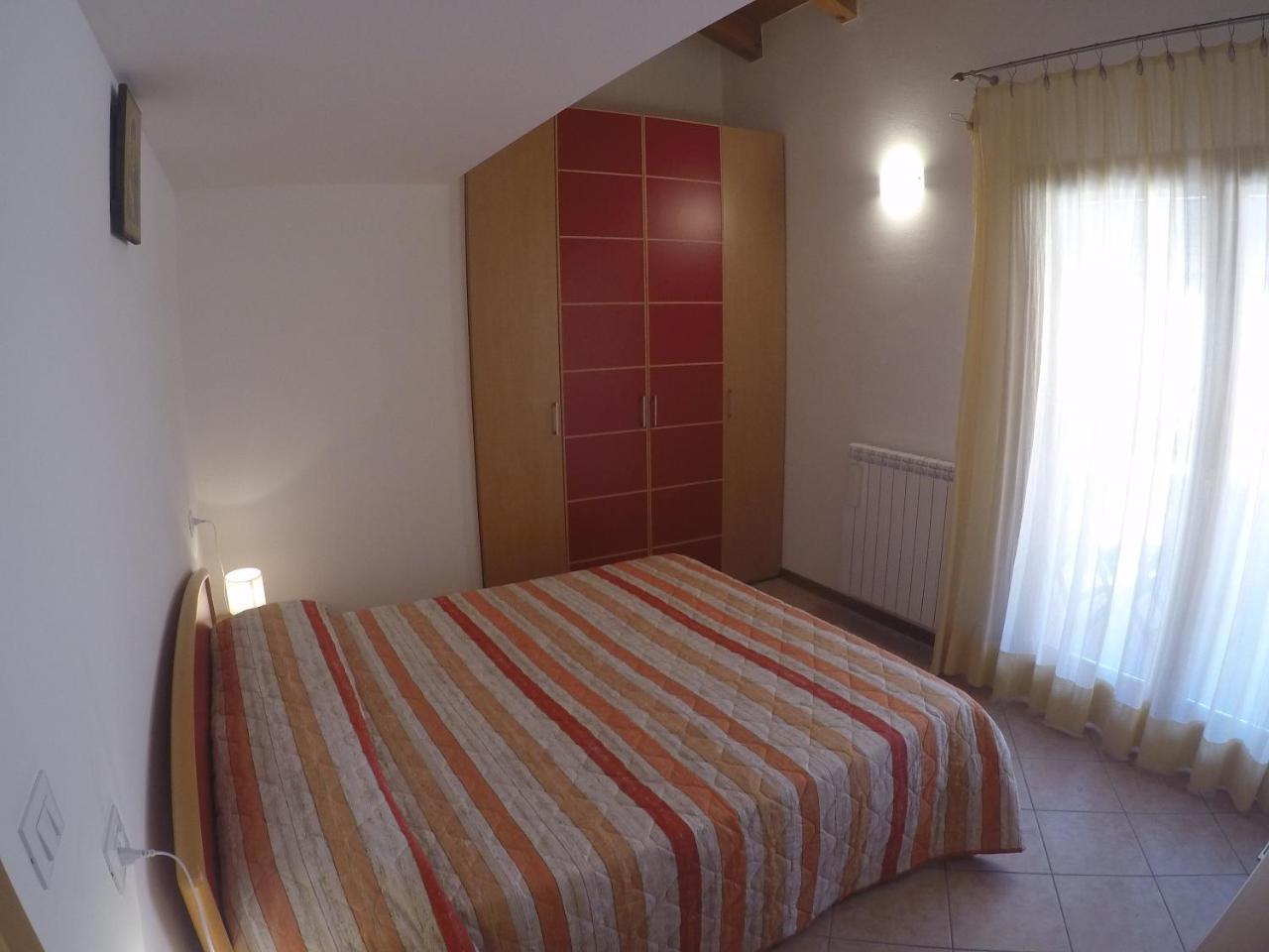 Miramar - Attico Bilocale - Agenzia Cocal Apartment Caorle Bagian luar foto